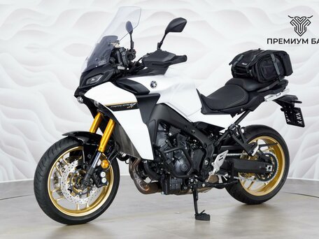 2023 Yamaha MT-09 Tracer (FJ-09), белый, 1449000 рублей, вид 3