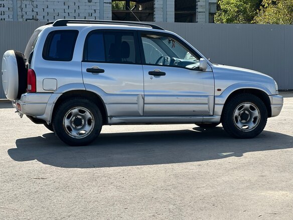 2003 Suzuki Grand Vitara I Рестайлинг, серебристый - вид 17