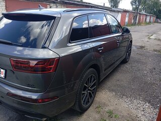 2018 Audi Q7 II (4M), серый, 4500000 рублей, вид 4