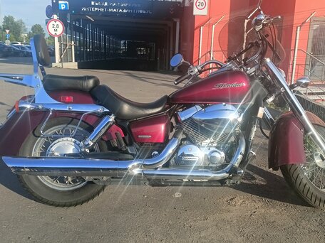 2004 Honda VT 750, пурпурный, 450000 рублей, вид 1