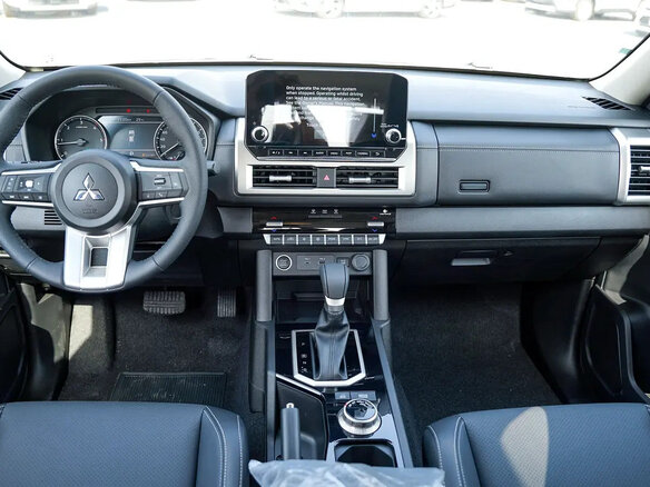 2026 Mitsubishi L200 VI, белый, 4990750 рублей - вид 8