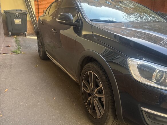 2018 Volvo S60 Cross Country, чёрный, 1850000 рублей - вид 8