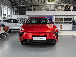 2026 Omoda C5 I Рестайлинг, красный, 2779000 рублей, вид 4