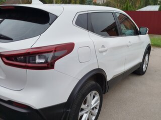 2021 Nissan Qashqai II Рестайлинг, белый, 1600000 рублей, вид 3
