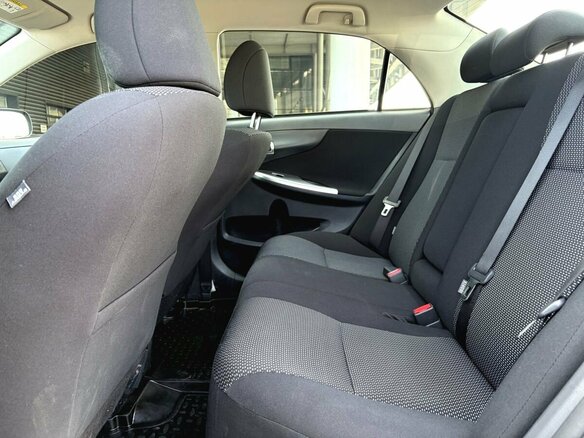2020 Toyota RAV4 V (XA50), белый, 3120000 рублей - вид 13
