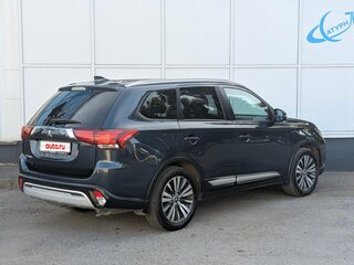 2020 Mitsubishi Outlander III Рестайлинг 3, синий, 2190000 рублей, вид 5