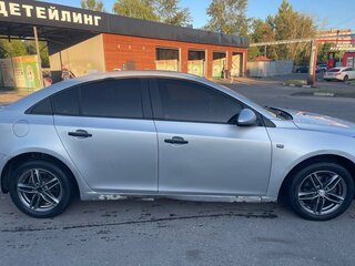 2012 Chevrolet Cruze I, серебристый, 545000 рублей, вид 3