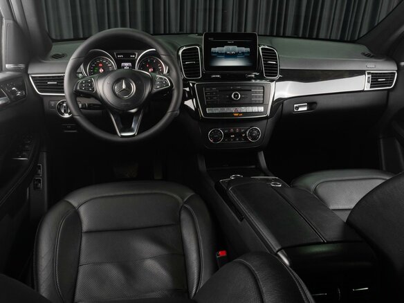 2018 Mercedes-Benz GLS 400 I (X166), чёрный, 5099000 рублей - вид 8