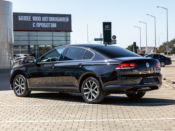 2017 Volkswagen Passat DSG6 B8, чёрный, 1565000 рублей - вид 3