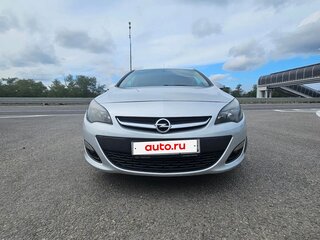 2015 Opel Astra J Рестайлинг, серебристый, 815000 рублей, вид 3