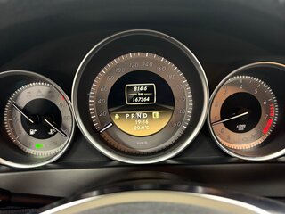 2011 Mercedes-Benz C-Класс 200 III (W204) Рестайлинг, серебристый, 1400000 рублей, вид 4