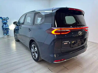 2021 GAC Trumpchi M6, синий, 1550000 рублей, вид 4