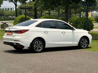 2021 Ford Escort VI Рестайлинг 2, белый, 926030 рублей, вид 5