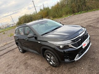 2024 Kia Seltos I Рестайлинг, чёрный, 2800000 рублей, вид 5