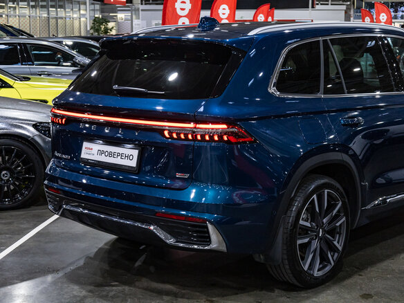 2023 Geely Monjaro I, синий, 3100000 рублей - вид 6