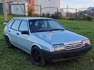 2001 Lada (ВАЗ) 2109, серебристый, 180000 рублей, вид 1