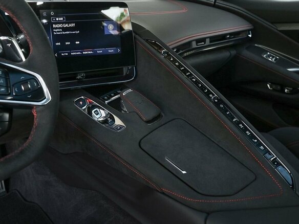 2025 Chevrolet Corvette Stingray C8, красный, 23000000 рублей - вид 11