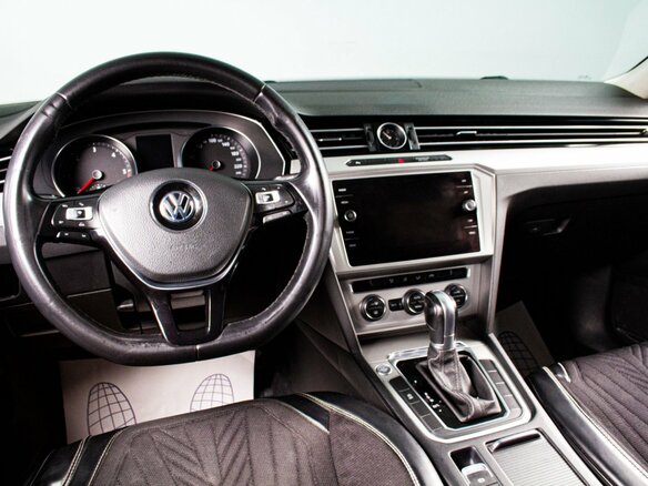 2018 Volkswagen Passat DSG7 B8, серый, 2129000 рублей - вид 10