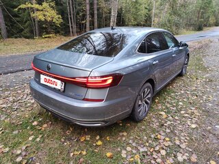 2021 Volkswagen Passat GTE B8 Рестайлинг, синий, 3499000 рублей, вид 4