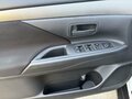 2016 Mitsubishi Outlander III Рестайлинг 2, белый - вид 9