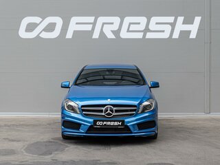 2015 Mercedes-Benz A-Класс 180 III (W176), голубой, 1499000 рублей, вид 3
