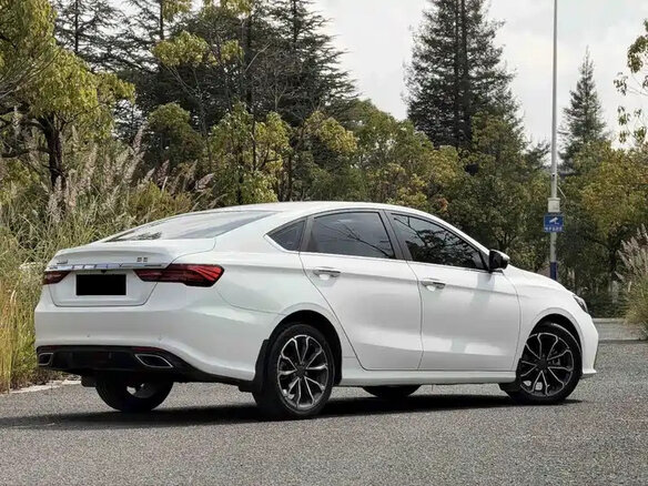2021 Geely Binrui I Рестайлинг, белый, 965000 рублей - вид 3