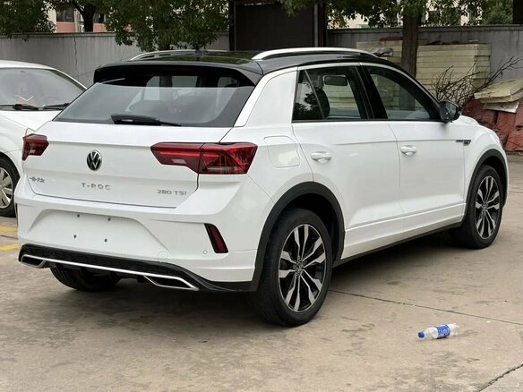 2021 Volkswagen T-Roc I, белый - вид 4
