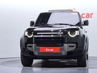 2023 Land Rover Defender 110 II, чёрный, 7617000 рублей, вид 2