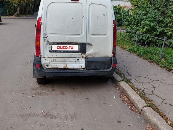 2005 Renault Kangoo I Рестайлинг, белый, 140000 рублей - вид 2