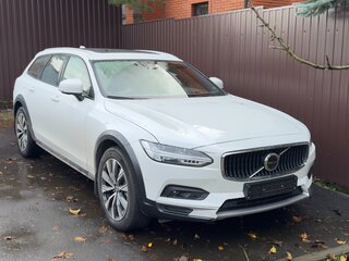 2021 Volvo V90 Cross Country I Рестайлинг, белый, 5975000 рублей, вид 1