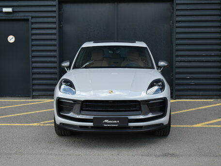 2026 Porsche Macan I Рестайлинг 2, серый, 13990000 рублей, вид 2