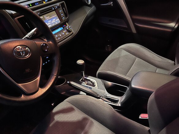 2015 Toyota RAV4 IV (XA40), коричневый - вид 3