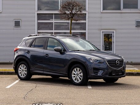 2017 Mazda CX-5 I Рестайлинг, серый, 1645000 рублей, вид 3