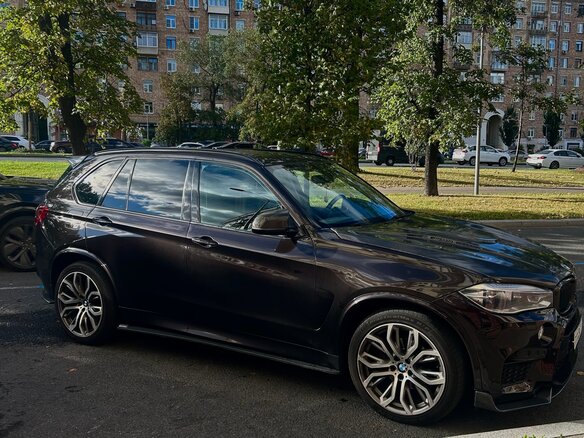 2014 BMW X5 35i III (F15), коричневый - вид 3