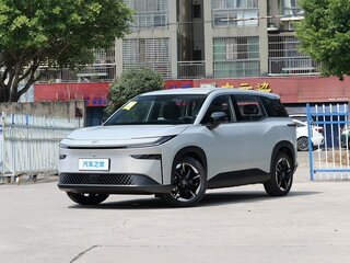2026 Toyota bZ3X 50 kWh, серебристый, 2340000 рублей, вид 2