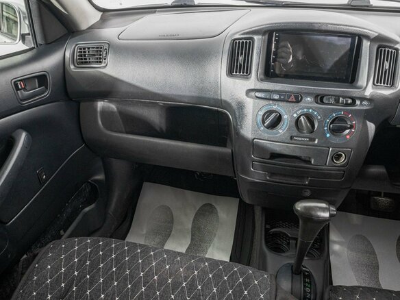 2005 Toyota Succeed I, серый, 599000 рублей - вид 14