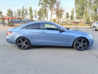 2010 Mercedes-Benz E-Класс 250 5G-Tronic IV (W212, S212, C207), голубой, 1090000 рублей, вид 5