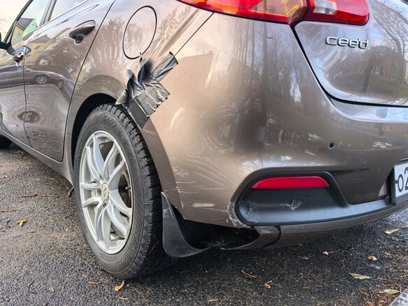 2013 Kia Ceed II, коричневый, 675000 рублей - вид 15