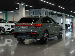 2026 Audi Q5 L III (GU), зелёный, 7000000 рублей, вид 4