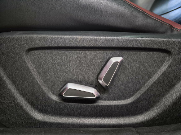 2022 Geely Coolray I, красный, 1349000 рублей - вид 19