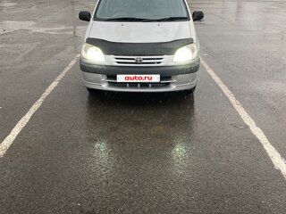 1999 Toyota Raum I, серый, 275000 рублей, вид 3
