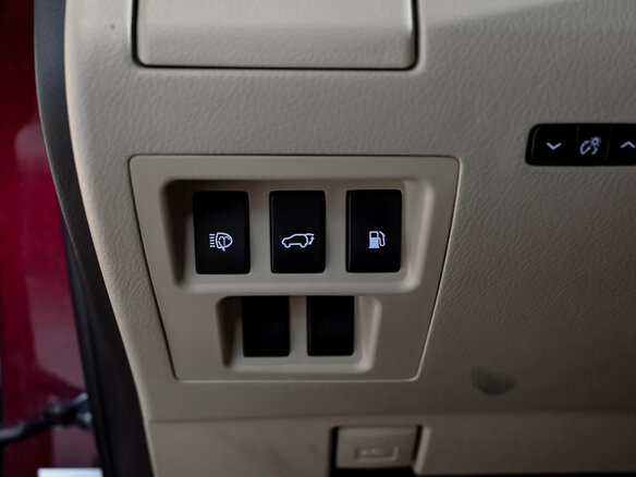 2014 Lexus RX 450h III Рестайлинг, красный, 2300000 рублей - вид 15