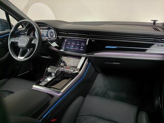 2025 Audi Q7 50 TDI II (4M) Рестайлинг 2, чёрный, 15950000 рублей, вид 5