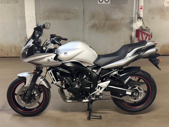 2008 Yamaha FZ6, серый, 600000 рублей - вид 7