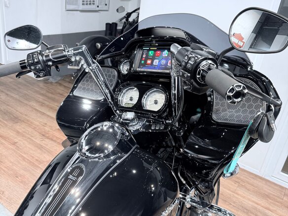 2017 Harley-Davidson Road Glide Special, чёрный, 1899000 рублей - вид 28