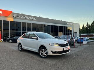 2019 Skoda Rapid I Рестайлинг, белый, 1298000 рублей, вид 1