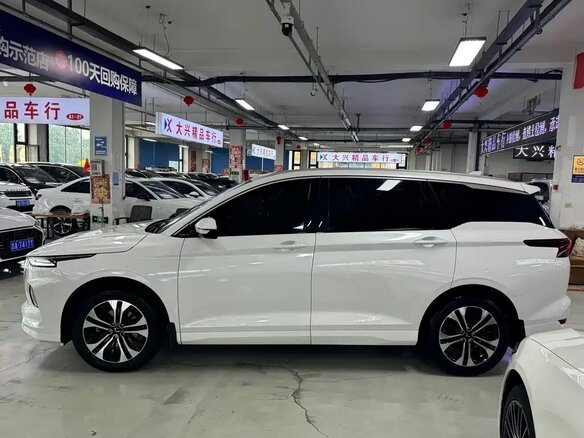2023 Wuling Victory, белый, 1190000 рублей - вид 6