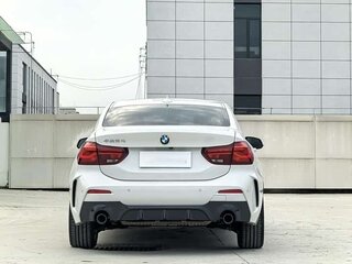 2023 BMW 1 серии 120i III (F52) Рестайлинг, белый, 1880000 рублей, вид 5
