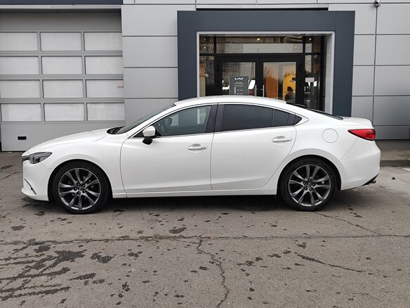 2018 Mazda 6 III (GJ) Рестайлинг, белый, 1859000 рублей - вид 7