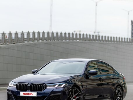 2021 BMW 5 серии 530d xDrive VII (G30/G31/G38) Рестайлинг, синий, 7200000 рублей, вид 2
